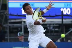 蒂姆爆冷击败加拿大队，精彩发挥引爆全场！的简单介绍