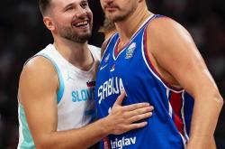 包含东契奇连续五场比赛得分超过连败，篮网挑战极限！的词条