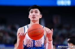 赛前体能课后，新疆广汇单刀错失备战NBA季后赛，媒体盛赞，阵容厚度经受考验(新疆广汇篮球俱乐部董事长郭舰)