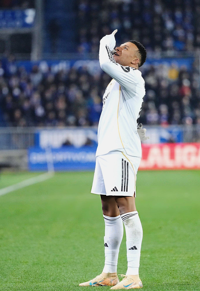 姆巴佩连续七场比赛得分超过大胜，IG挑战极限！的简单介绍